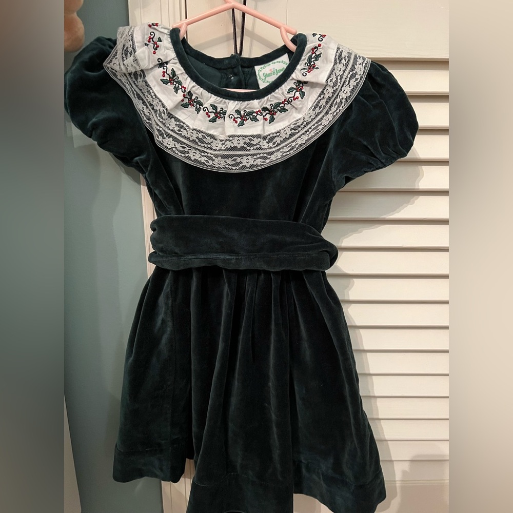 Grace and James velvet Christmas dress 4t